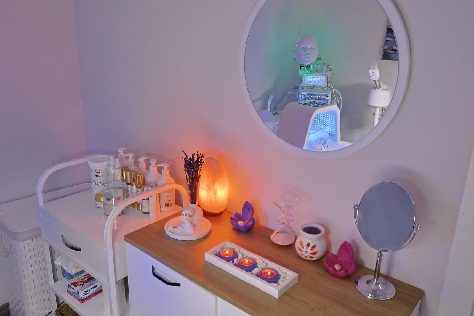 Lunella Beauty Concept Maltepe bakım ürünleri vitrini